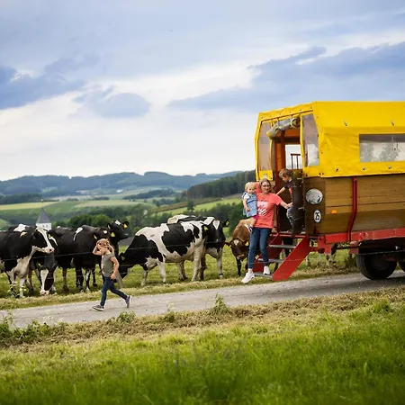아파트 Hof Koehne- Haus Am Spielplatz - Strauss *
