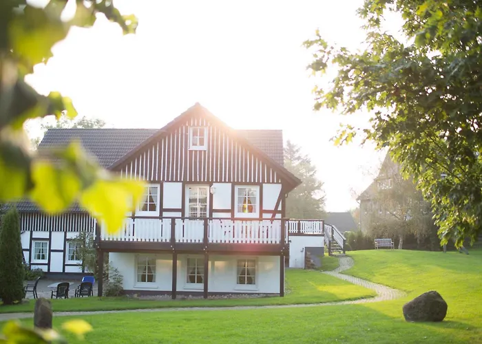 Hof Koehne- Haus Am Spielplatz - Strauss Schmallenberg